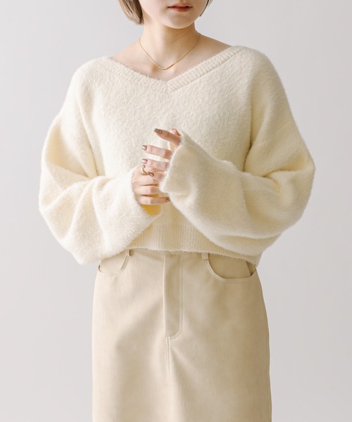 mline（エムライン）の「[mline]ロゴショートニット（ニット/セーター・レディース・レッド/ピンク/グリーン/オフホワイト/ベージュ/ネイビー・FREE）」の8枚目の写真