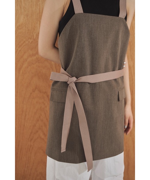 Abor(アボア)の「【Abor】Mulch Apron Dress/マルチエプロンドレス(ワンピース・レディース・グレイッシュベージュ/カーキ・FREE)」の2枚目の写真
