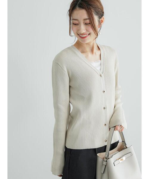 Te chichi（テチチ）の「12GリブVネックカーディガン（カーディガン/ボレロ・レディース・レッド/グリーン/ネイビー/ベージュ・F）」の2枚目の写真