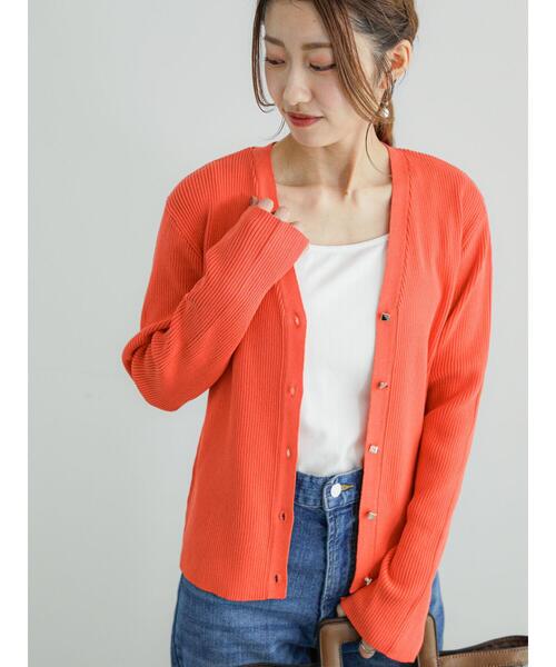 Te chichi（テチチ）の「12GリブVネックカーディガン（カーディガン/ボレロ・レディース・レッド/グリーン/ネイビー/ベージュ・F）」の4枚目の写真