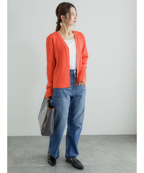 Te chichi（テチチ）の「12GリブVネックカーディガン（カーディガン/ボレロ・レディース・レッド/グリーン/ネイビー/ベージュ・F）」の9枚目の写真