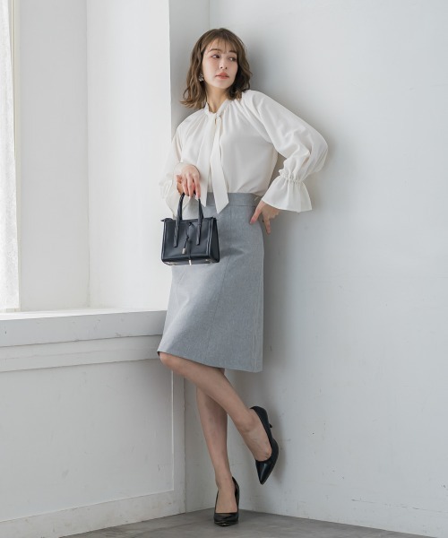 ketty(ケティ)の「フィブリルサテンボウタイブラウス ≪洗濯機で洗える≫(シャツ/ブラウス・レディース・パープル/オフホワイト/ブラック・M)」の17枚目の写真