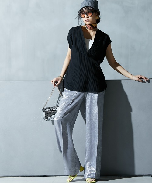 GEVS.(ジェイヴィス)の「<大きいサイズ> 綿100%キーネックノースリーブカットソー GEVS.(Tシャツ/カットソー・レディース・ブラック/オレンジ/オフホワイト・5L/4L/3L/LL/L)」の22枚目の写真