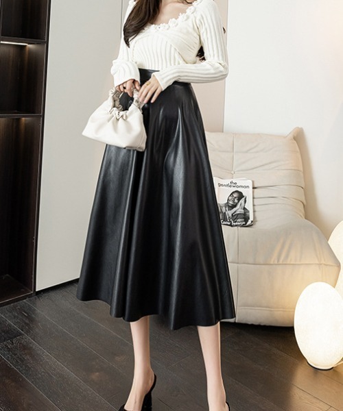 a lot of love（ア ロット オブ ラブ）の「PUレザー艶感フレアスカート（スカート・レディース・ブラック/ブラウン・S/M/L）」の4枚目の写真