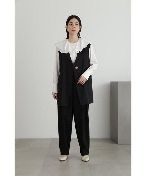 JILL STUART（ジルスチュアート）の「◆サテンアムンゼンラッフルブラウス（シャツ/ブラウス・レディース・ネイビー/ホワイト・MEDIUM/SMALL）」の18枚目の写真