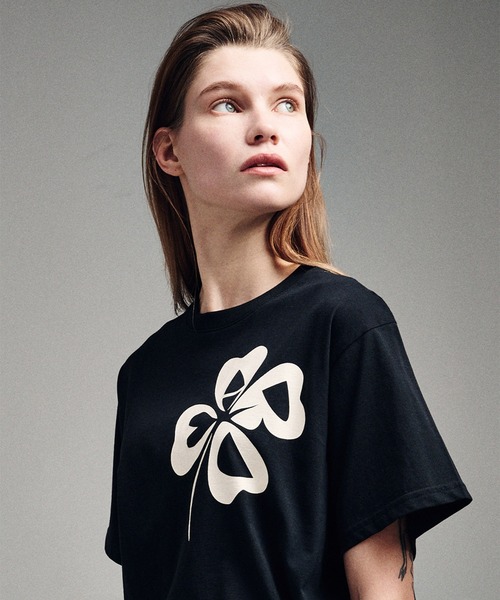 Mardi Mercredi(マルディメクルディ)の「TSHIRT CLOVERMARDI / Tシャツ クローバーマルディ(Tシャツ/カットソー・レディース・ブラック/ホワイト×ネイビー/ヘザーグレー・FREE)」の17枚目の写真