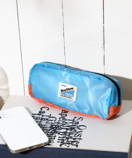 COBMASTER（コブマスター）の「【Cobmaster（コブマスター）×BAYFLOW】[細長いものの収納に便利]スクエアポーチ（ポーチ・レディース・イエロー/ホワイト/ピンク/ライトブルー/ブラック・0）」の3枚目の写真