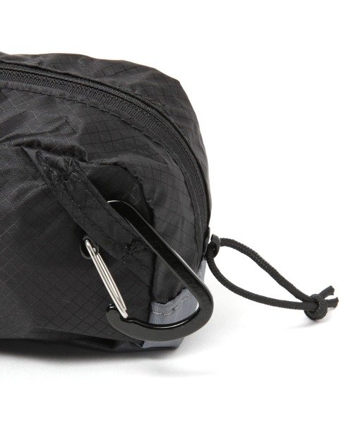 COBMASTER（コブマスター）の「【Cobmaster（コブマスター）×BAYFLOW】[細長いものの収納に便利]スクエアポーチ（ポーチ・レディース・イエロー/ホワイト/ピンク/ライトブルー/ブラック・0）」の6枚目の写真