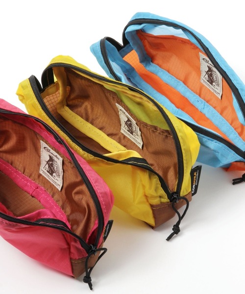 COBMASTER（コブマスター）の「【Cobmaster（コブマスター）×BAYFLOW】[細長いものの収納に便利]スクエアポーチ（ポーチ・レディース・イエロー/ホワイト/ピンク/ライトブルー/ブラック・0）」の13枚目の写真