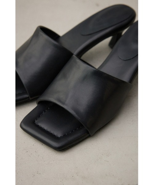 AZUL by moussy（アズールバイマウジー）の「スクエアトゥローヒールサンダル（サンダル・レディース・グリーン/シルバー/ブラック・LARGE/MEDIUM/SMALL）」の22枚目の写真