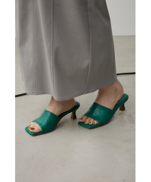 AZUL by moussy（アズールバイマウジー）の「スクエアトゥローヒールサンダル（サンダル・レディース・グリーン/シルバー/ブラック・LARGE/MEDIUM/SMALL）」の19枚目の写真