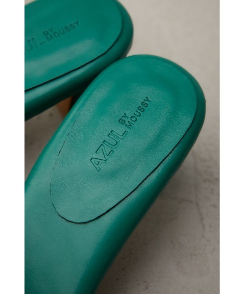 AZUL by moussy（アズールバイマウジー）の「スクエアトゥローヒールサンダル（サンダル・レディース・グリーン/シルバー/ブラック・LARGE/MEDIUM/SMALL）」の12枚目の写真