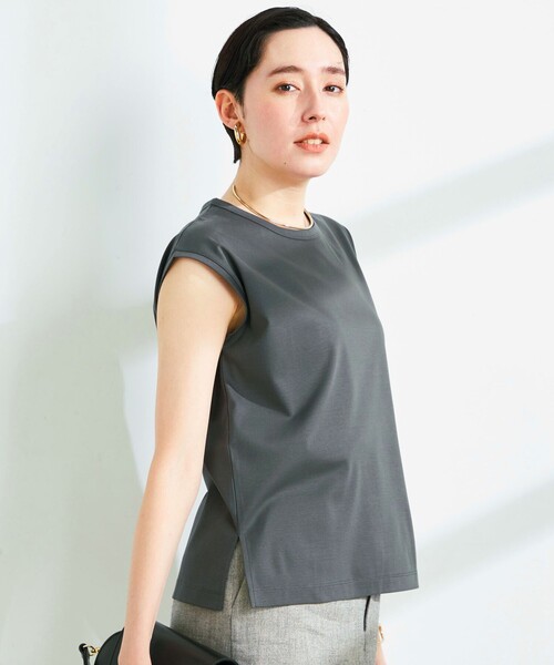 NOLLEY’S Sophi（ノーリーズソフィ）の「W&W スムースノースリーブプルオーバーカットソー（Tシャツ/カットソー・レディース・チャコールグレー/オフホワイト/ベビーピンク/ダークネイビー・36/38）」の3枚目の写真