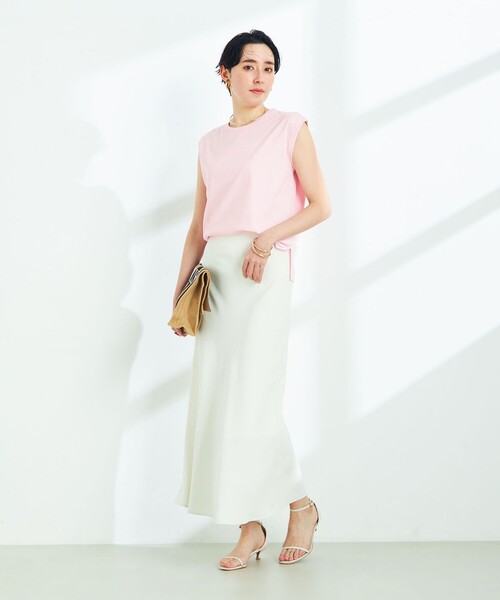 NOLLEY’S Sophi（ノーリーズソフィ）の「W&W スムースノースリーブプルオーバーカットソー（Tシャツ/カットソー・レディース・チャコールグレー/オフホワイト/ベビーピンク/ダークネイビー・36/38）」の6枚目の写真