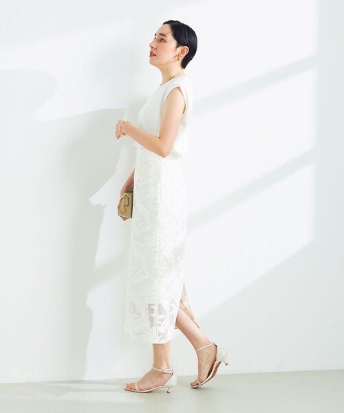 NOLLEY’S Sophi（ノーリーズソフィ）の「W&W スムースノースリーブプルオーバーカットソー（Tシャツ/カットソー・レディース・チャコールグレー/オフホワイト/ベビーピンク/ダークネイビー・36/38）」の12枚目の写真