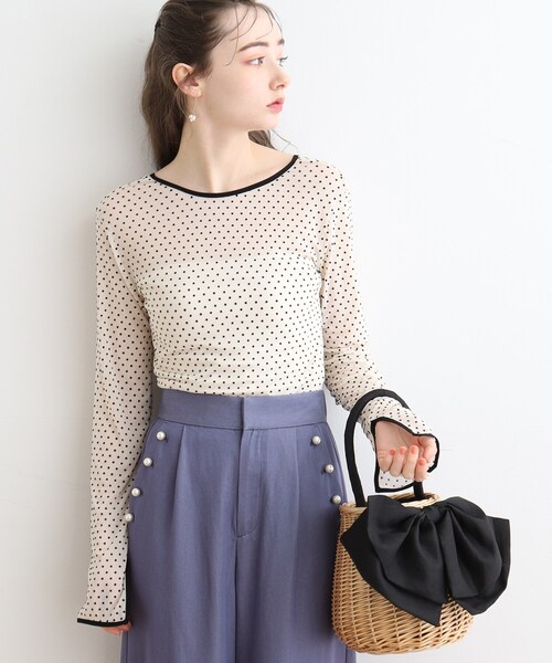 couture brooch(クチュールブローチ)の「◆ドットチュールパイピングプルオーバー(Tシャツ/カットソー・レディース・ブラック系/アイボリー系・38)」の5枚目の写真