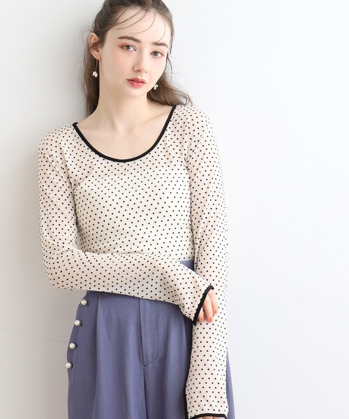 couture brooch(クチュールブローチ)の「◆ドットチュールパイピングプルオーバー(Tシャツ/カットソー・レディース・ブラック系/アイボリー系・38)」の7枚目の写真
