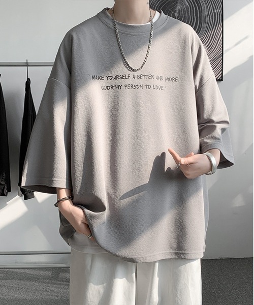 NEW GENTLEMAN(ニュージェントルマン)の「ブルージュメッセ オーバーサイズTシャツ(Tシャツ/カットソー・メンズ・グレイッシュベージュ/ホワイト/ブラック・M/L/XL)」の3枚目の写真