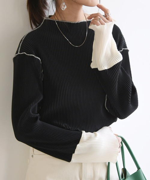 and it_（アンドイット）の「袖配色プリーツトップス（Tシャツ/カットソー・レディース・ライトグリーン/グレー/ブラウン/ブラック系1/ブラック系2/ライトブルー/ベージュ/キナリ・S-M/M-L）」の4枚目の写真