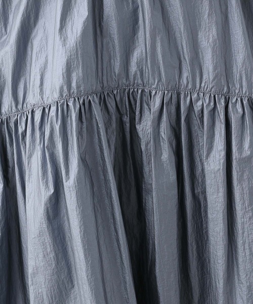 LEPSIM（レプシィム）の「コーティング切り替えスカート　111120（スカート・レディース・ライトブルー/ブラック/シルバー・FREE）」の5枚目の写真