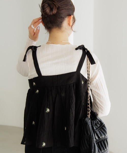 flower（フラワー）の「タイニーブーケビスチェ（キャミソール・レディース・ブラック/アイボリー・FREE）」の4枚目の写真