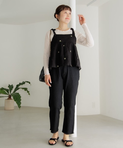 flower（フラワー）の「タイニーブーケビスチェ（キャミソール・レディース・ブラック/アイボリー・FREE）」の5枚目の写真