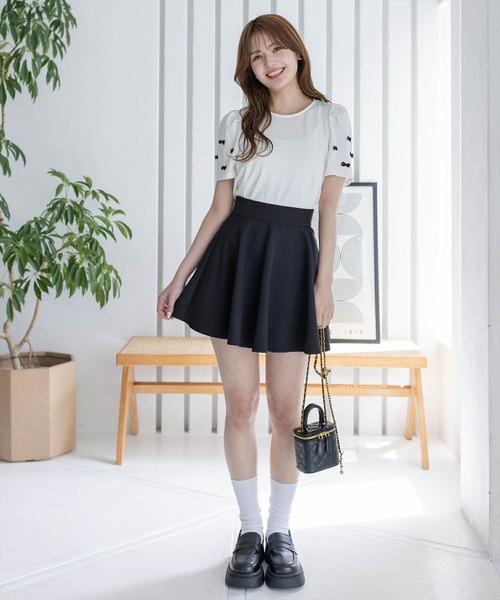 clear（クリア）の「バックジップ袖リボンフ半袖カットソートップス［バレエコア ガーリー カジュアル］≪再入荷≫（Tシャツ/カットソー・レディース・ホワイト×ブラック/ブラック×ホワイト/ブラック/オフホワイト・F）」の8枚目の写真