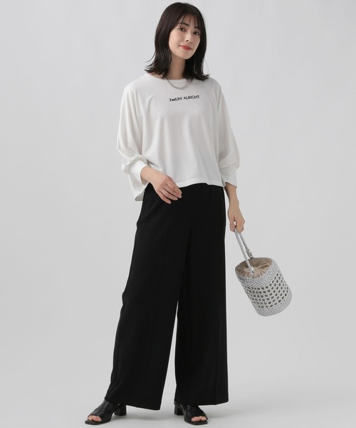 Elura（エルーラ）の「ロゴドルマンTシャツ/117142（Tシャツ/カットソー・レディース・オフホワイト/ブラック・FREE）」の9枚目の写真