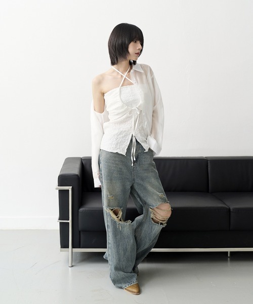 UNE MANSION(ユヌマンション)の「【男女兼用/UNISEX】(ダボっとしたシルエットで裾を引きずりスタイリッシュな着用おすすめ)ビンテージウォッシングダメージワイドデニムパンツ(デニムパンツ・レディース・ライトブルー/ブラック/ブルー系その他2/ブルー系その他・X-LARGE/SMALL/MEDIUM/LARGE)」の7枚目の写真