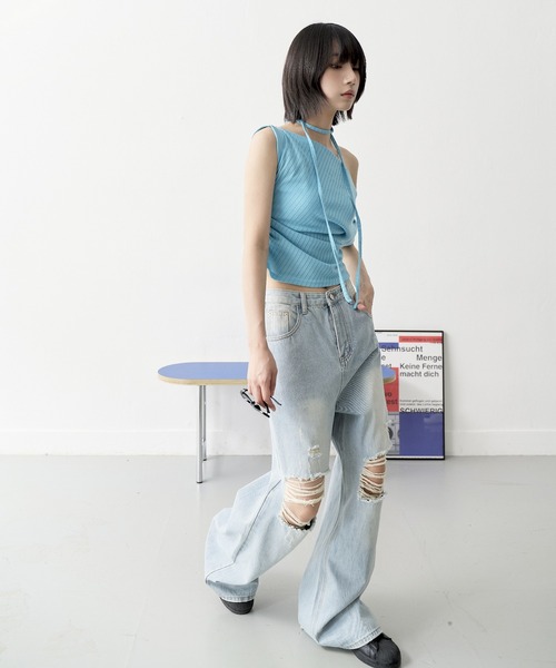 UNE MANSION(ユヌマンション)の「【男女兼用/UNISEX】(ダボっとしたシルエットで裾を引きずりスタイリッシュな着用おすすめ)ビンテージウォッシングダメージワイドデニムパンツ(デニムパンツ・レディース・ライトブルー/ブラック/ブルー系その他2/ブルー系その他・X-LARGE/SMALL/MEDIUM/LARGE)」の17枚目の写真