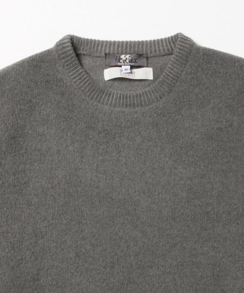 BEAMS LIGHTS Men's(ビームスライツ メンズ)の「Fibertex×BEAMS LIGHTS / 別注 クルーネックニット(ニット/セーター・メンズ・ブルー/ピンク/チャコールグレー・LARGE/SMALL/MEDIUM)」の8枚目の写真