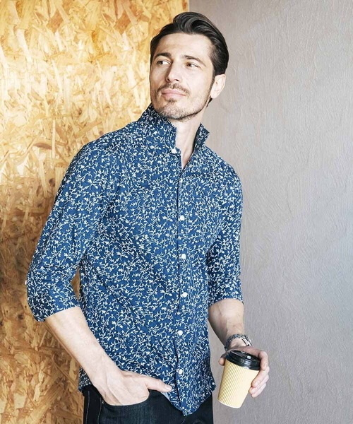 MICHEL KLEIN HOMME (ミッシェルクランオム)の「ボタニカル柄七分袖ジャージシャツ(シャツ/ブラウス・メンズ・ライトブルー/ネイビー・MEDIUM/LARGE/X-LARGE)」の5枚目の写真