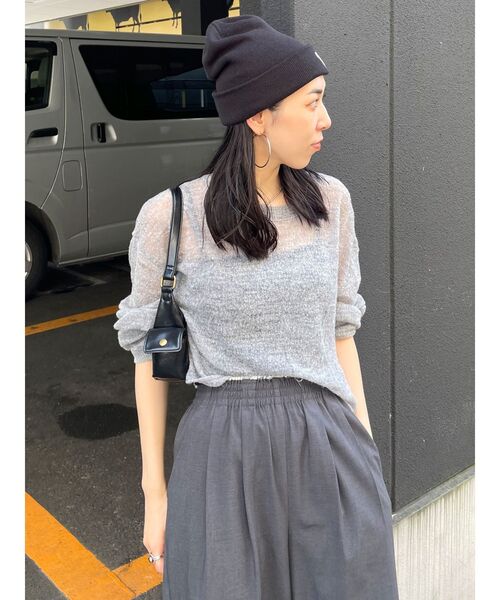 Ungrid(アングリッド)の「モヘヤ混シアーニット(ニット/セーター・レディース・ブラウン/グリーン/レッド/ライトグレー・FREE)」の17枚目の写真