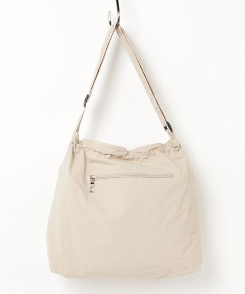 gossip！ロサンゼルス（ゴシップロサンゼルス）の「Y2K 大容量軽量トートバッグ カジュアル大容量ショルダーバッグ 大容量クロスボディバッグ トートバッグ（トートバッグ・レディース・ベージュ/ブラック・FREE）」の12枚目の写真