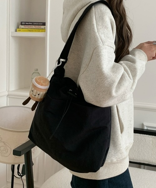 gossip！ロサンゼルス（ゴシップロサンゼルス）の「Y2K 大容量軽量トートバッグ カジュアル大容量ショルダーバッグ 大容量クロスボディバッグ トートバッグ（トートバッグ・レディース・ベージュ/ブラック・FREE）」の3枚目の写真