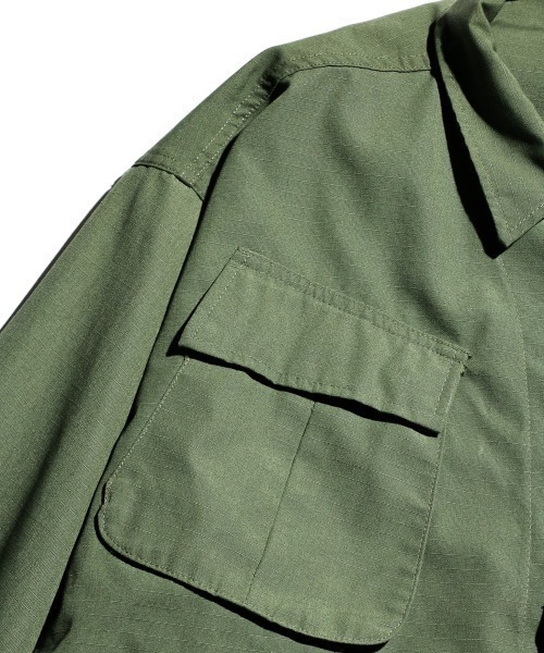 MILITARY(ミリタリー)の「【U.S MILITARY ユーエスミリタリー】 US ARMY JUNGLE FATIGUE JACKET 50/50 COMMERCIAL MODEL(ミリタリージャケット・メンズ・オリーブ/ブラック・MEDIUM/SMALL)」の5枚目の写真