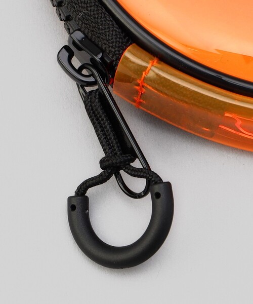 POLeR（ポーラー）の「POLeR/ポーラー HIGH&DRY PVC ROUND POUCH（コインケース・メンズ・ブラック/オレンジ/キャメル/その他9・ONE SIZE）」の9枚目の写真