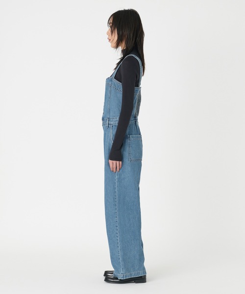 Levi's（リーバイス）の「Levi's/リーバイス DREA ジャンプスーツ ミディアムインディゴ CAUSE AND EFFECT（つなぎ/オールインワン・レディース・インディゴブルー・M/S/XS）」の15枚目の写真