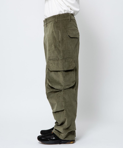 430（フォーサーティ）の「mp12671-CORD CARGO PANTS カーゴパンツ（カーゴパンツ・メンズ・ブラック/カーキ/アイボリー/ブラウン・0/1/2/3）」の14枚目の写真