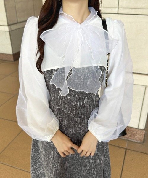 apres jour(アプレジュール)の「チュールボウタイリボンショートブラウス【ZOZOTOWN限定アイテム】(シャツ/ブラウス・レディース・ホワイト/ブラック・X-LARGE/フリー)」の3枚目の写真