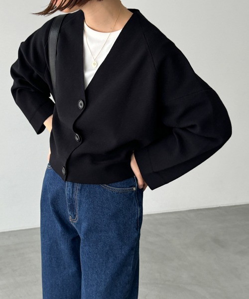 CANAL JEAN（キャナルジーン）の「El mar　ミラノリブVネックカーディガン（カーディガン/ボレロ・レディース・ブラック・ONE SIZE）」の2枚目の写真