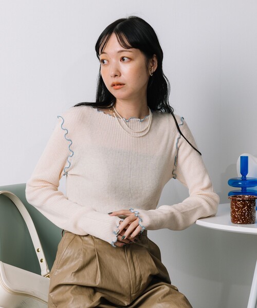 FREAK'S STORE（フリークスストア）の「ウォッシャブル ラメメロークルーネックニット（ニット/セーター・レディース・オフホワイト/ブラック/サックスブルー/ベージュ・ﾌﾘ-）」の8枚目の写真