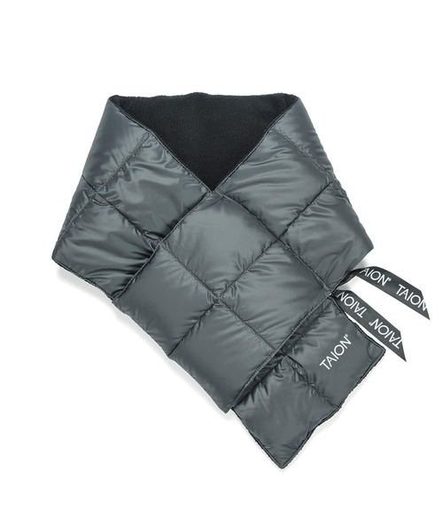 TAION（タイオン）の「【TAION(タイオン)】〈グッズ〉ベーシック ダウンマフラー（マフラー・メンズ・バーガンディー/ベージュ系1/チャコールグレー/キャメル/パープル/ダークオリーブ/ブラック/レモンイエロー/ダークグリーン/チョコ/ライトブルー/ミント/ネイビー系6/ベージュ/ラベンダー/グリーン系その他2/ダークグリーン系/ブラック系3/オレンジ/ブラウン系1/オリーブ/レオパード/ダークパープル/サンドベージュ/ライム/オフホワイト/グレー/ライトグレー/ダークネイビー/チャコール/カーキ/レッド系その他7/ブラック系その他3/その他9/ベージュ系4/ベージュ系5/ブルー系その他/ネイビー/その他8・ONESIZE）」の5枚目の写真