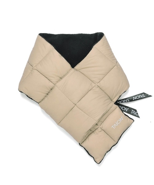 TAION（タイオン）の「【TAION(タイオン)】〈グッズ〉ベーシック ダウンマフラー（マフラー・メンズ・バーガンディー/ベージュ系1/チャコールグレー/キャメル/パープル/ダークオリーブ/ブラック/レモンイエロー/ダークグリーン/チョコ/ライトブルー/ミント/ネイビー系6/ベージュ/ラベンダー/グリーン系その他2/ダークグリーン系/ブラック系3/オレンジ/ブラウン系1/オリーブ/レオパード/ダークパープル/サンドベージュ/ライム/オフホワイト/グレー/ライトグレー/ダークネイビー/チャコール/カーキ/レッド系その他7/ブラック系その他3/その他9/ベージュ系4/ベージュ系5/ブルー系その他/ネイビー/その他8・ONESIZE）」の12枚目の写真