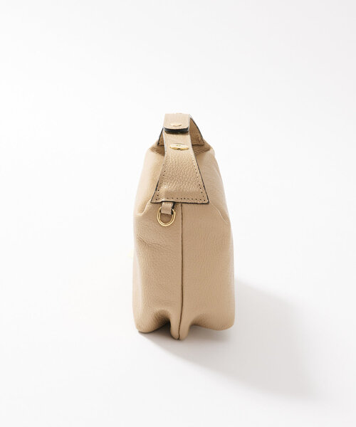 AULENTTI（オウレンティ）の「【オウレンティ】チェーンストラップ付ワンハンドルバッグ（ハンドバッグ・レディース・ボルドー/ベージュ・FREE）」の12枚目の写真