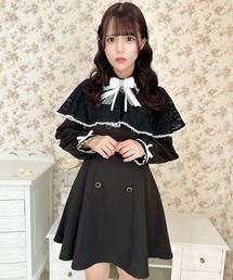 リボンブローチ付きケープワンピース