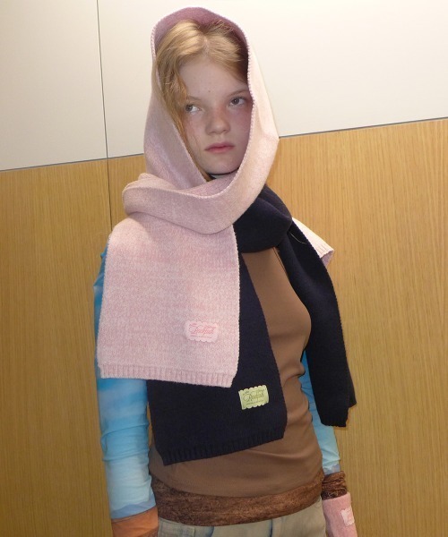 ROCKFISH WEATHERWEAR(ロックフィッシュウェザーウェア)の「FLUFFY KNIT MUFFLER(マフラー・レディース・スカイブルー/クリーム/グレー/ピンク/ブラウン/ライトグレー/ネイビー/ベージュ・FREE)」の8枚目の写真