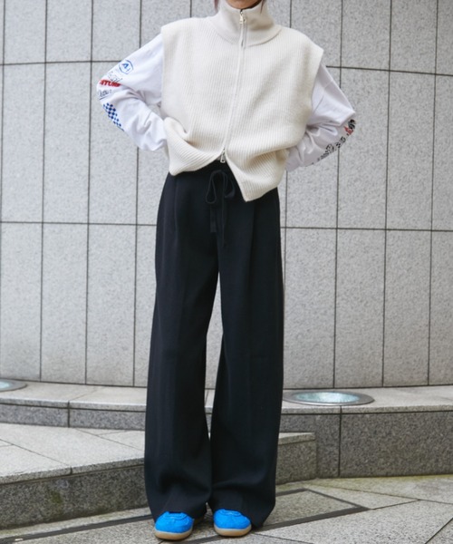 Auntie Rosa Holiday(アンティローザホリデー)の「タックワイドニットイージーパンツ(その他パンツ・レディース・ベージュ/ブラック/ダークグレー/ネイビー・FREE)」の21枚目の写真