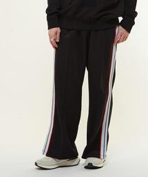 SIDE LINE LOOSE TRACK PANTS