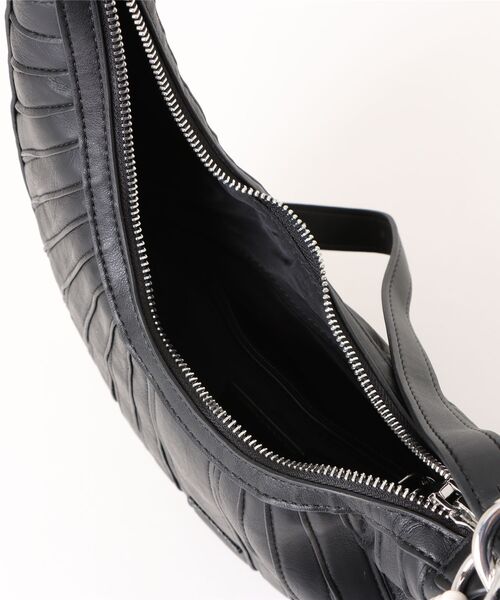 Desigual（デシグアル）の「ステッチパネル アシンメトリー ショルダーバッグ ブラック（ショルダーバッグ・レディース・ブラック・FREE）」の4枚目の写真
